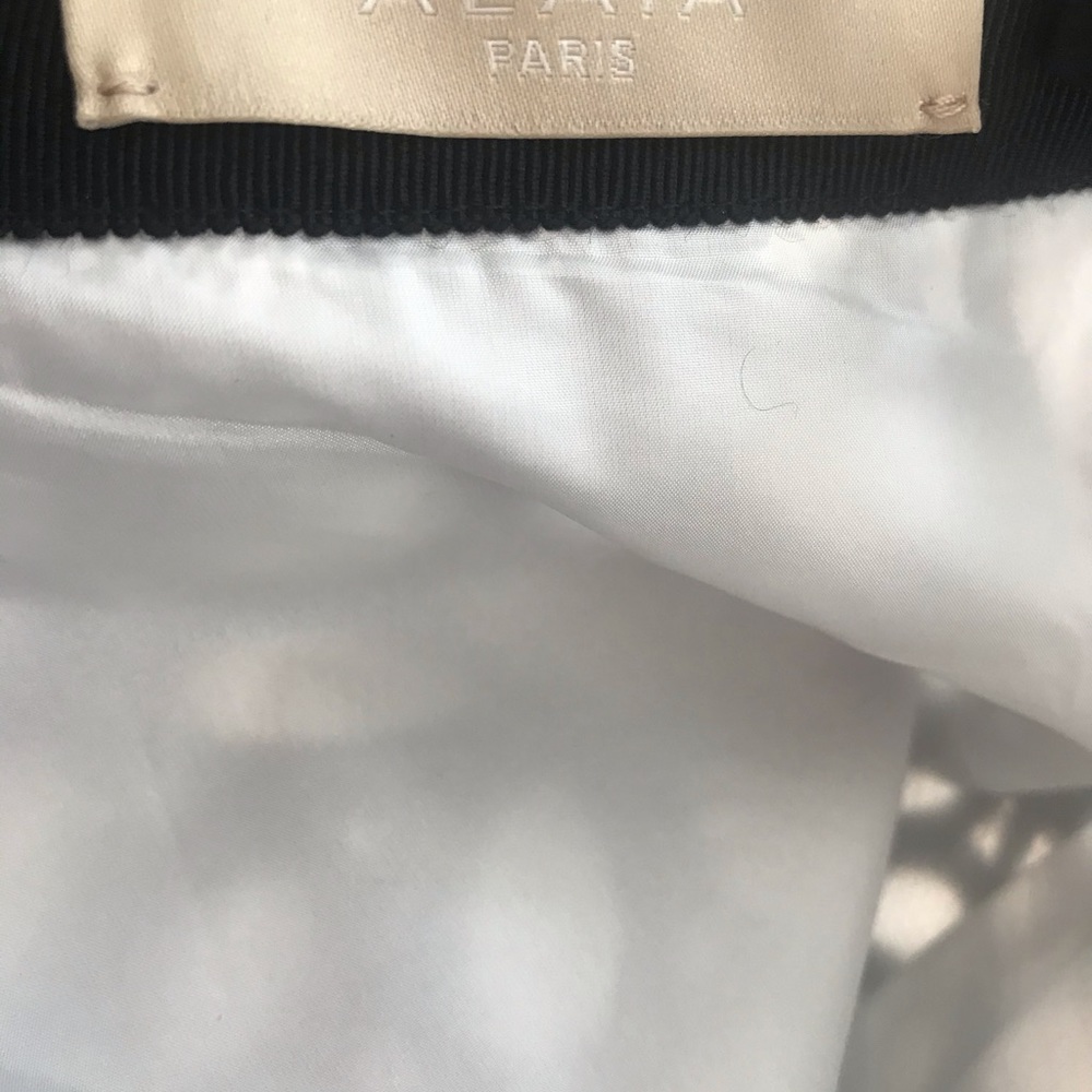 Alaia black floral white mesh mini skirt - Picture 9 of 10